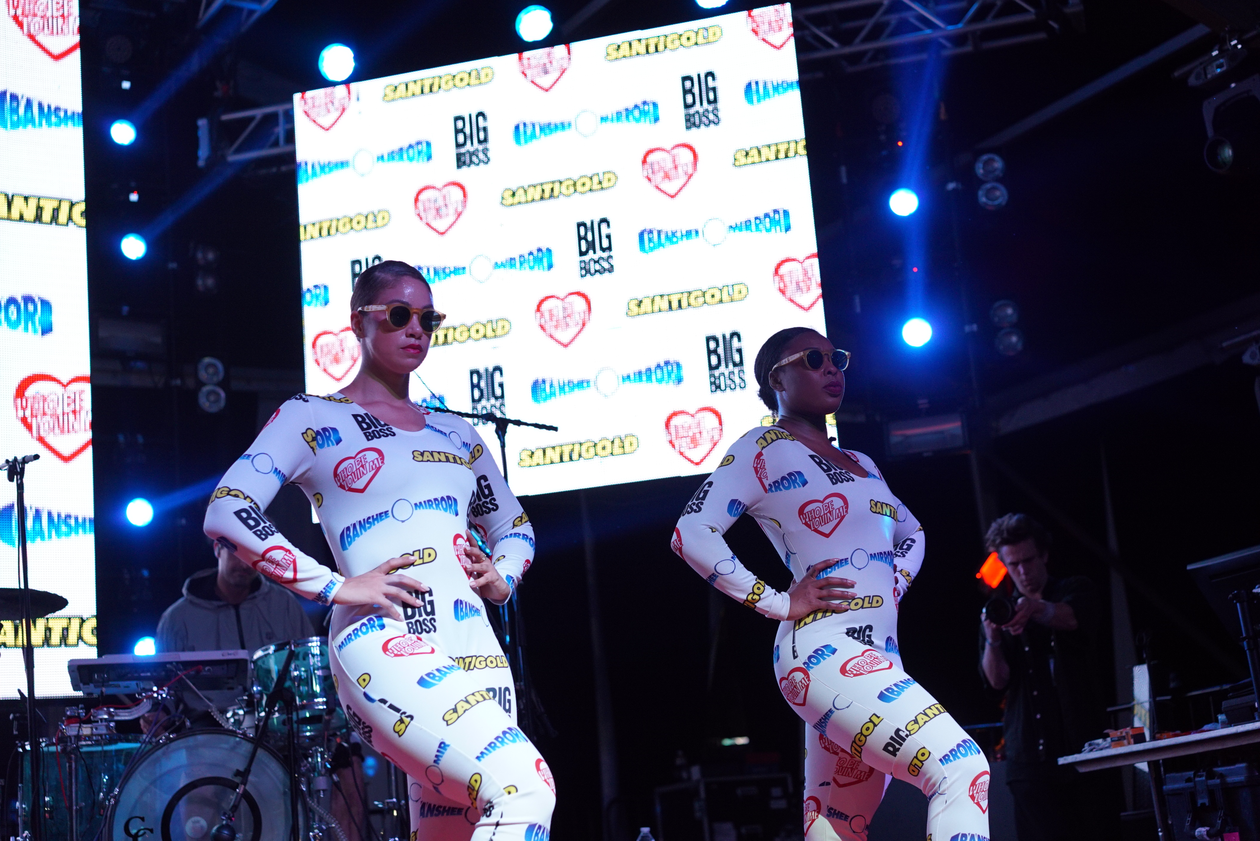 Santigold_FullMoonFest_Elevtr_Trax10